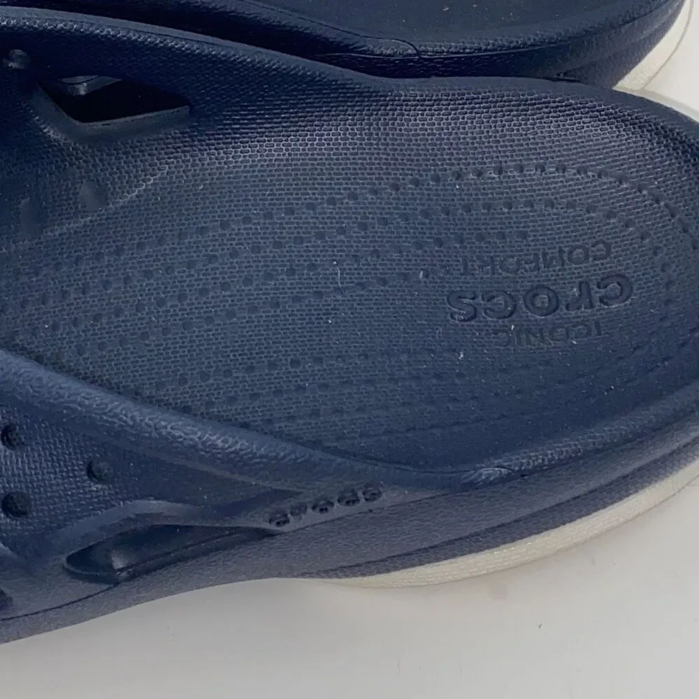 Crocs Men's‎ Classic All Terrain Iconic Comfort Flip Flop In Blue Size 8
